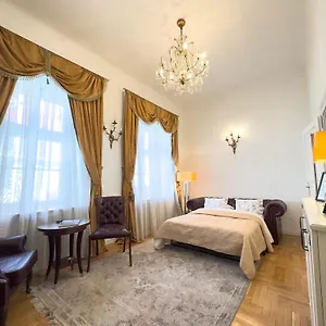  Apartman Opera