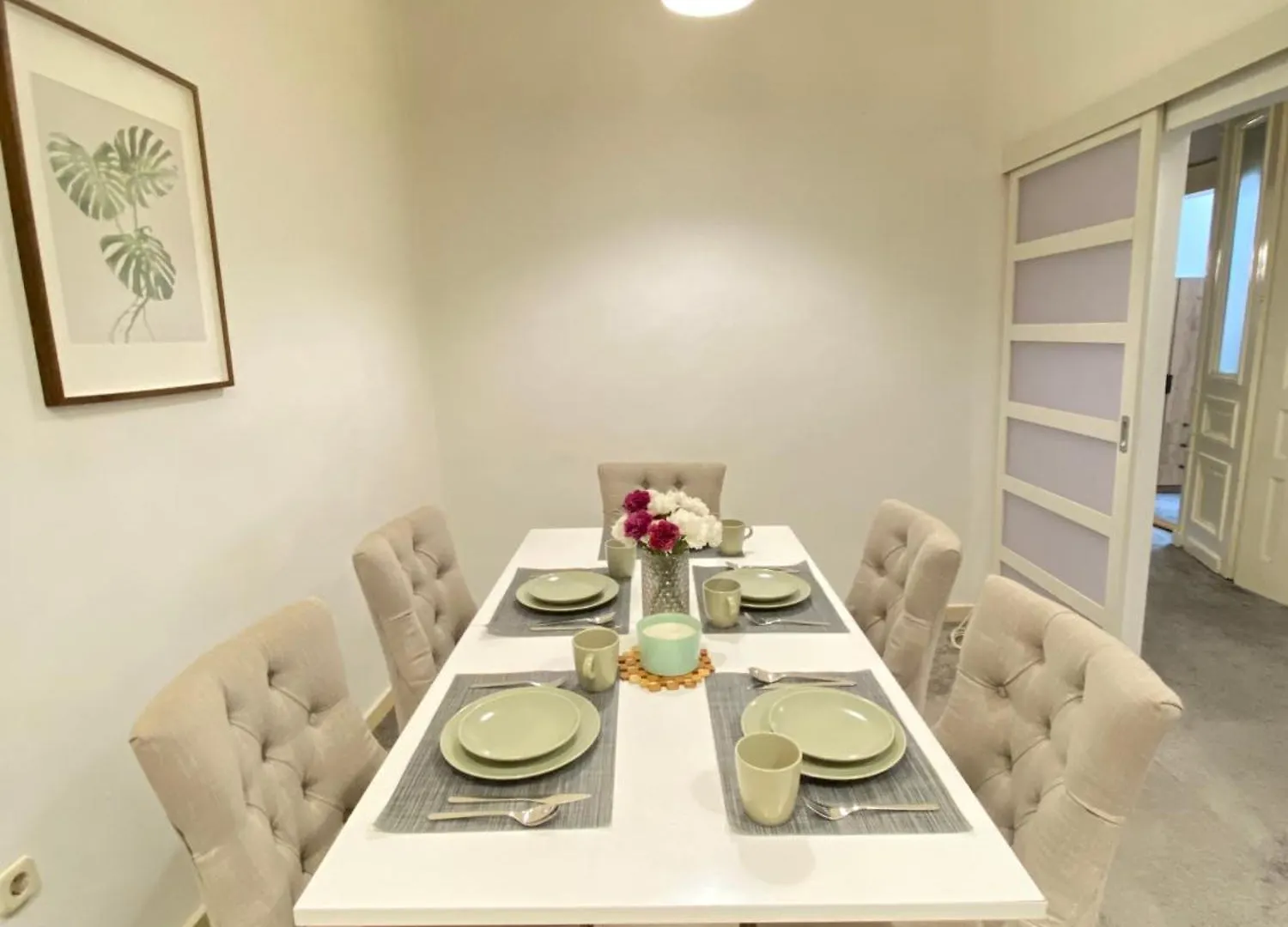 Sziv Apartment - Modern And Comfortable Budapest Homestay