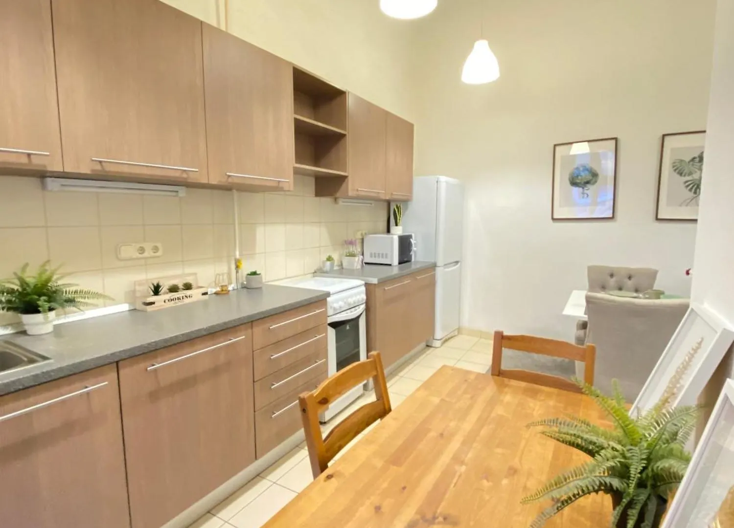 Homestay Sziv Apartment - Modern And Comfortable Budapest
